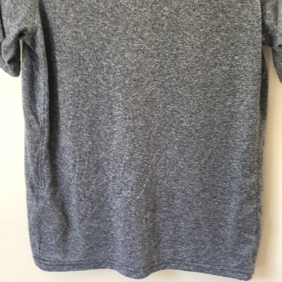 Nike Boys XL Gray Dri-FIT T-Shirt | Blue Swoosh Logo | Lightweight - Picture 10 of 10